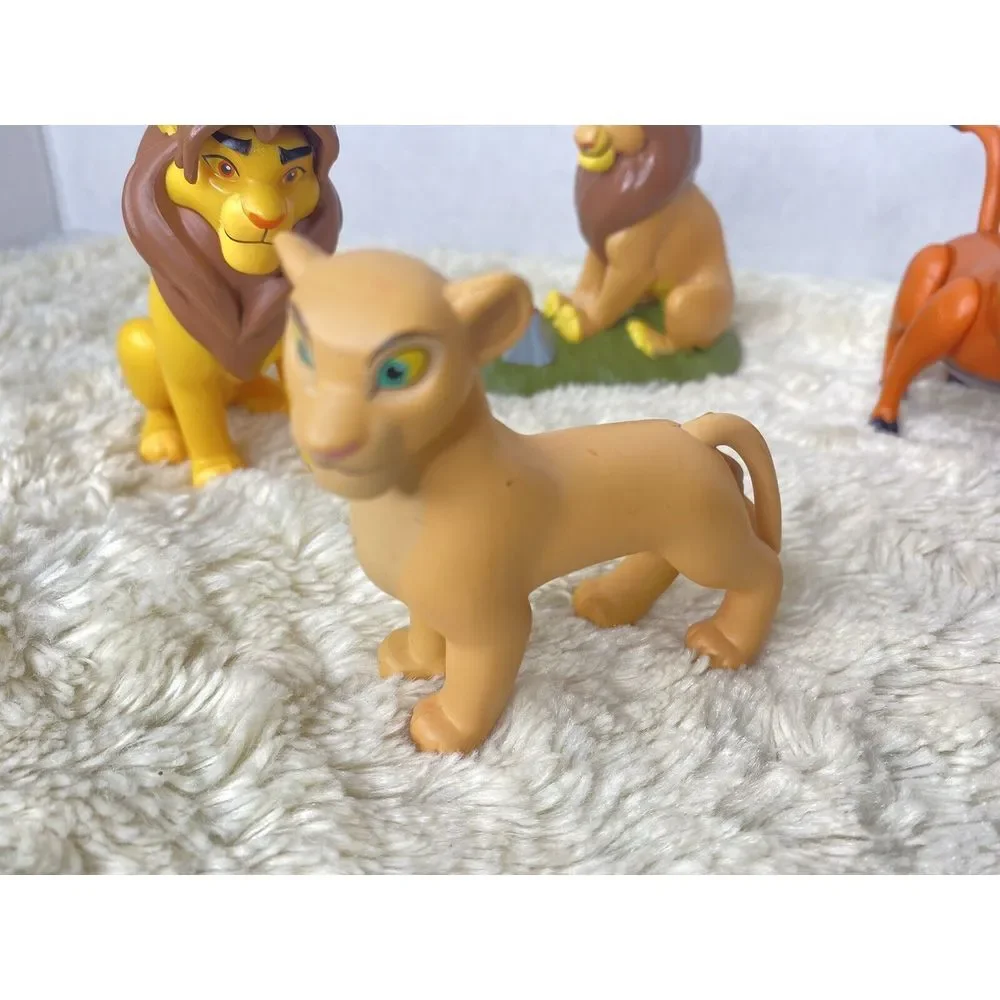 Lion King Plastic Toy Assortment‎ Variety Party Play Decorations HG2